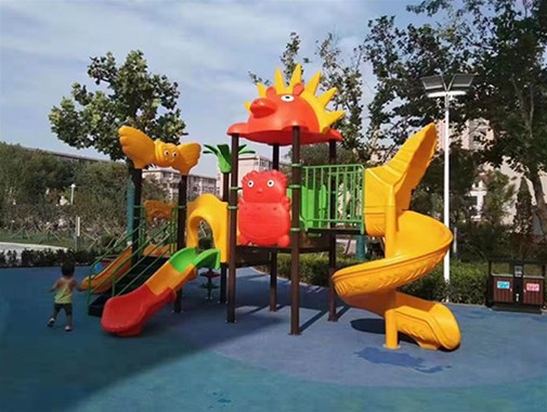 太原振鵬玩具公司：山西幼兒園組合滑梯的分類和材料構(gòu)成有什么？